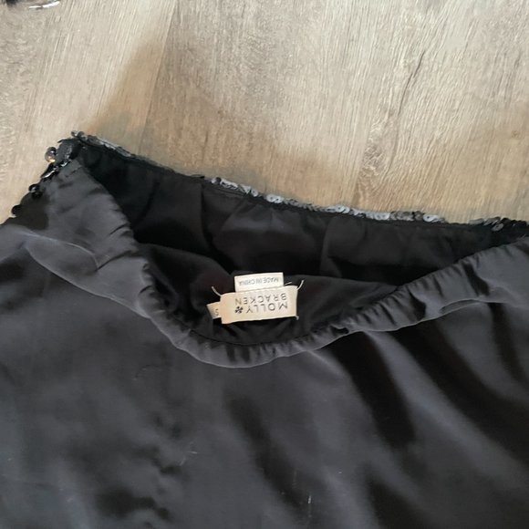 Black and white sequinned mini-skirt, size small - Picture 7 of 8